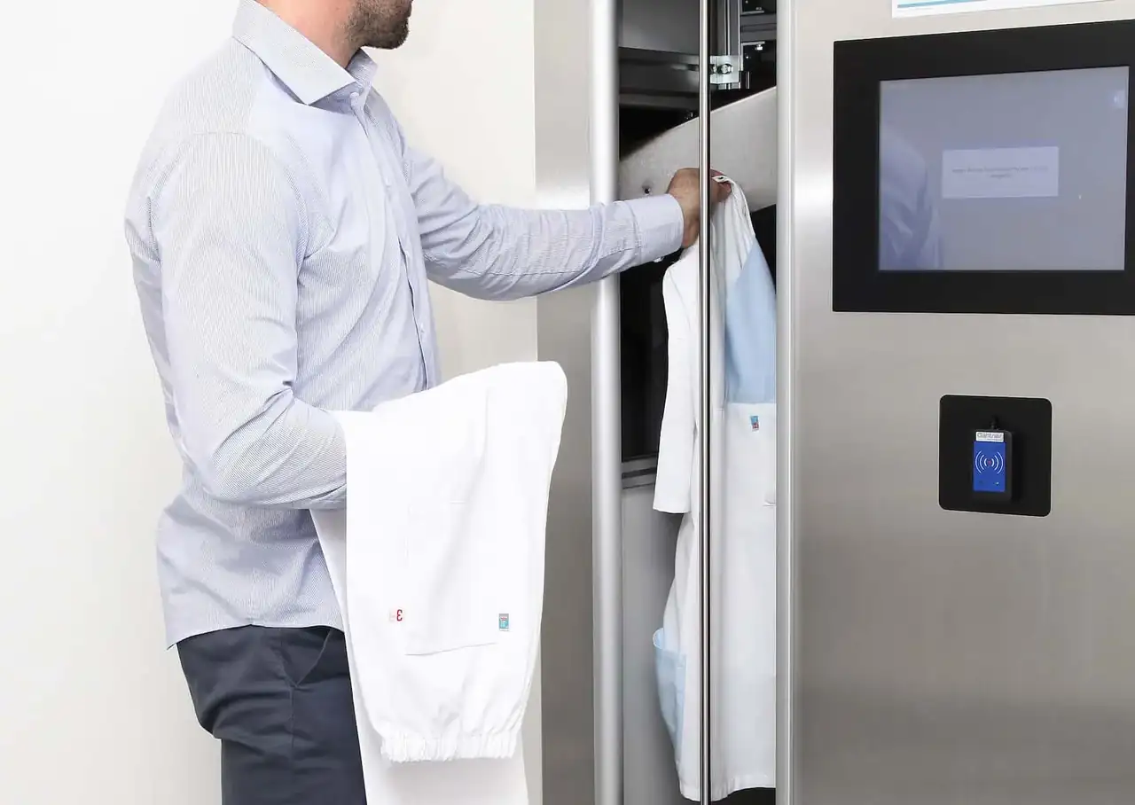 Ausgabesysteme für Dienstkleidung